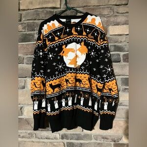 Disney Our Universe Hocus Pocus Themed Black and Orange Sweater